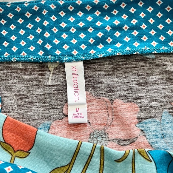 Target Xhilaration, Size Medium Women’s Blouse - Picture 6 of 6